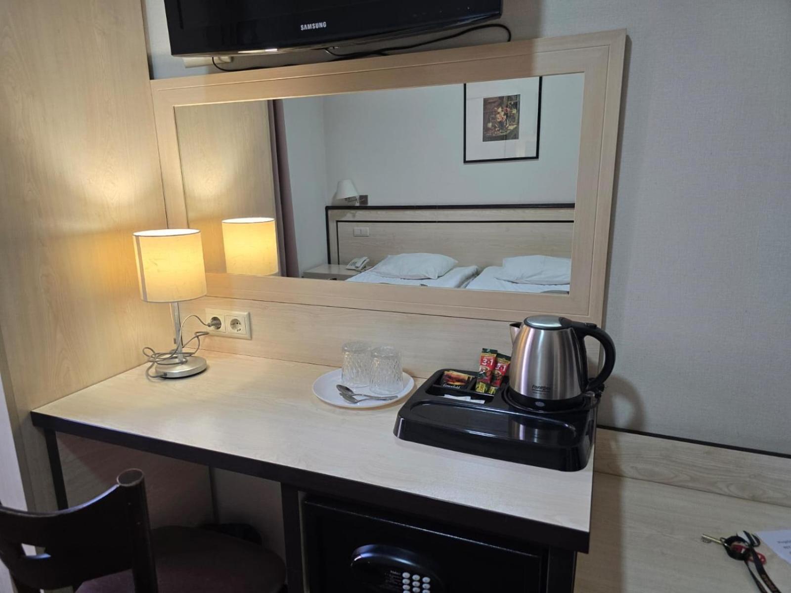 Hotel Rike Park 第比利斯 外观 照片