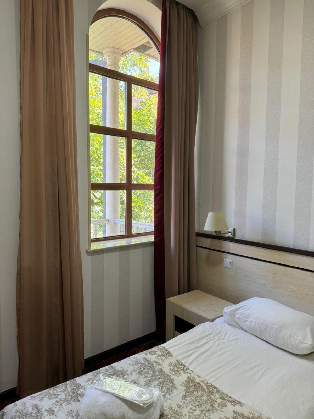 Hotel Rike Park 第比利斯 外观 照片