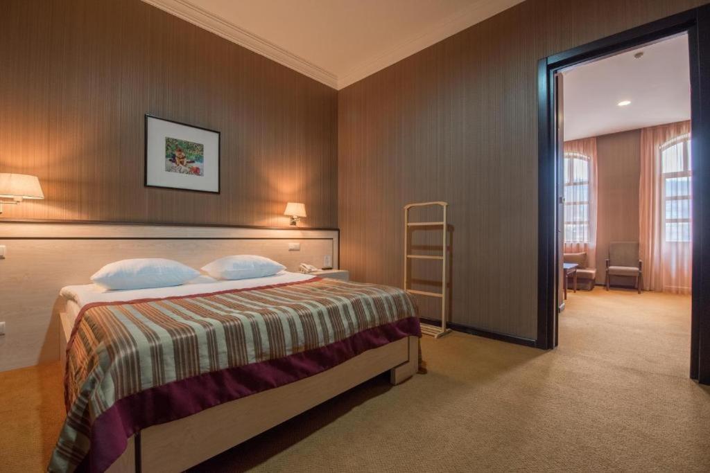 Hotel Rike Park 第比利斯 外观 照片